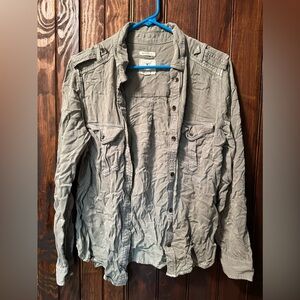 EUC Women’s American Eagle Button Down Top